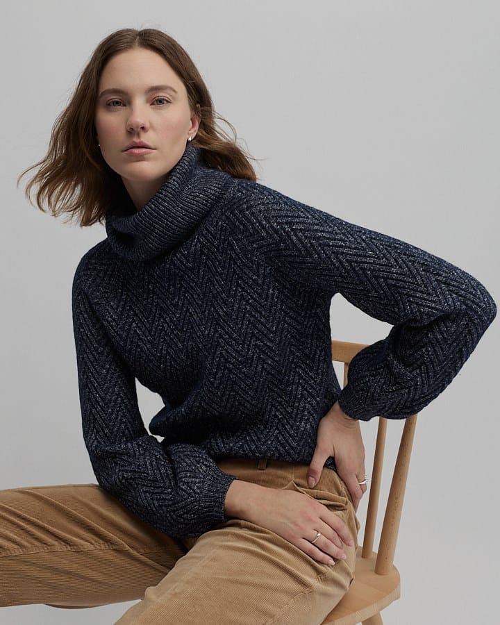 Load image into Gallery viewer, Yarra Trail Womens Hudson Knit - Navy
