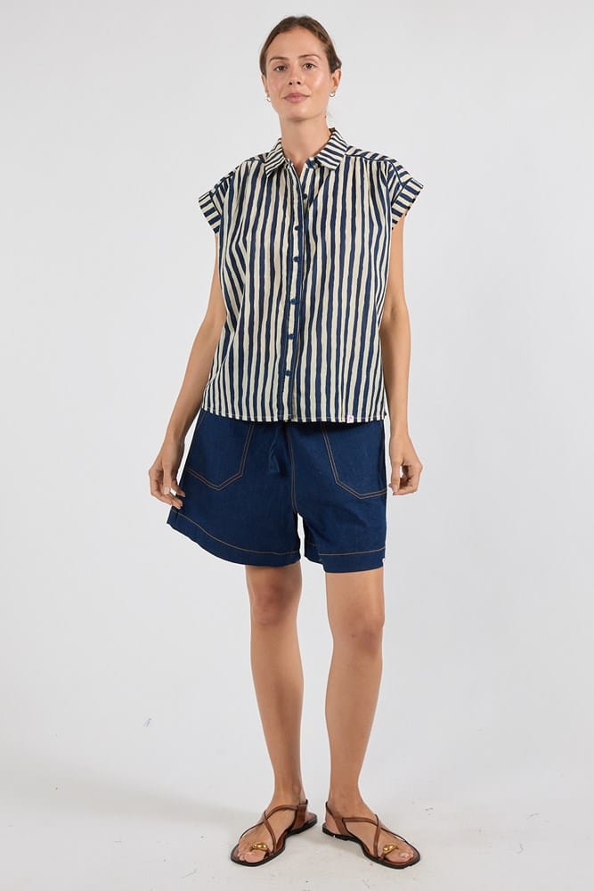 Load image into Gallery viewer, Ibisa Womens Dixie Top - Navy
