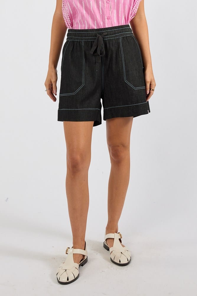 Load image into Gallery viewer, Ibisa Womens El Paso Short - Black
