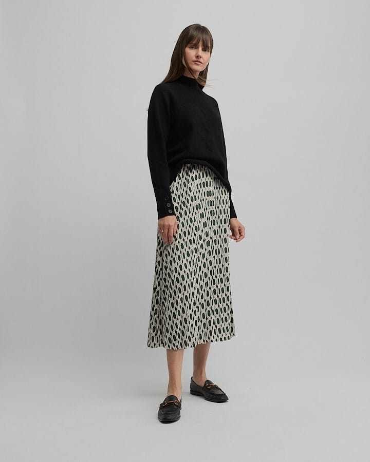 Load image into Gallery viewer, Yarra Trail Womens Impression Skirt
