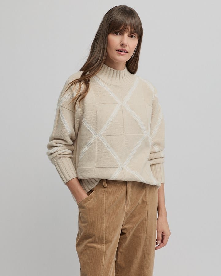 Load image into Gallery viewer, Yarra Trail Womens Indiana Knit - Almond/Ecru
