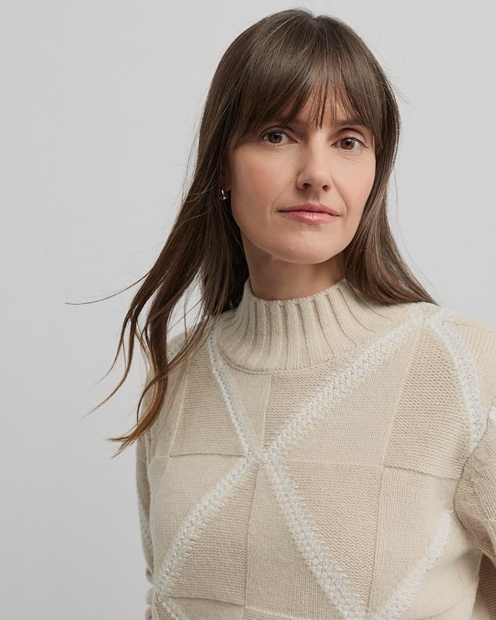 Load image into Gallery viewer, Yarra Trail Womens Indiana Knit - Almond/Ecru

