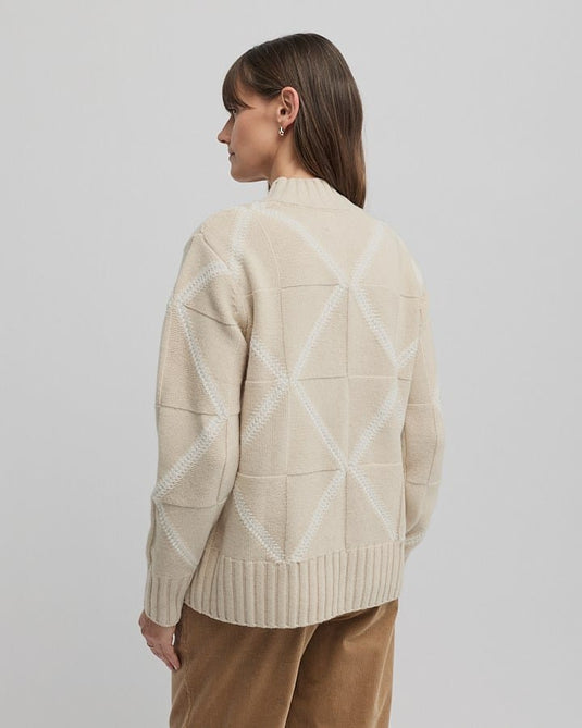 Yarra Trail Womens Indiana Knit - Almond/Ecru