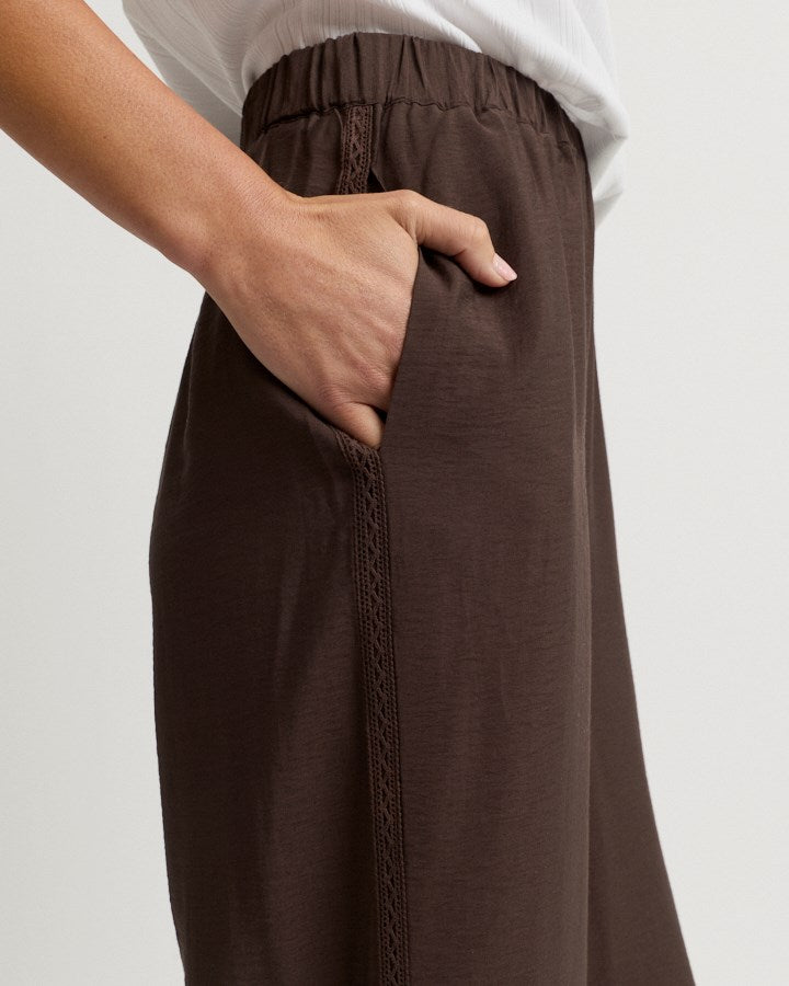 Load image into Gallery viewer, Yarra Trail Womens Kobus Wide Leg Pant
