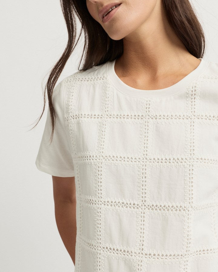 Load image into Gallery viewer, Yarra Trail Womens Lacet Short Sleeve Tee

