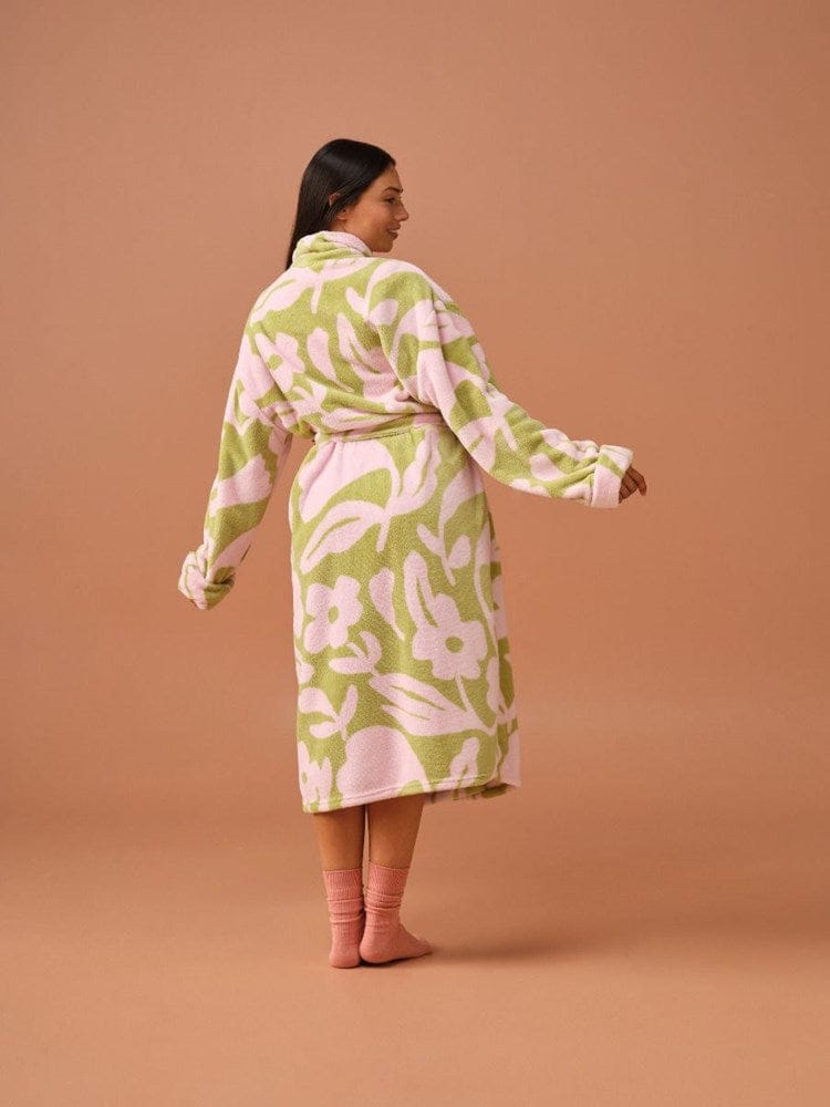Load image into Gallery viewer, Linen House Plush Francesca Robe - Pear
