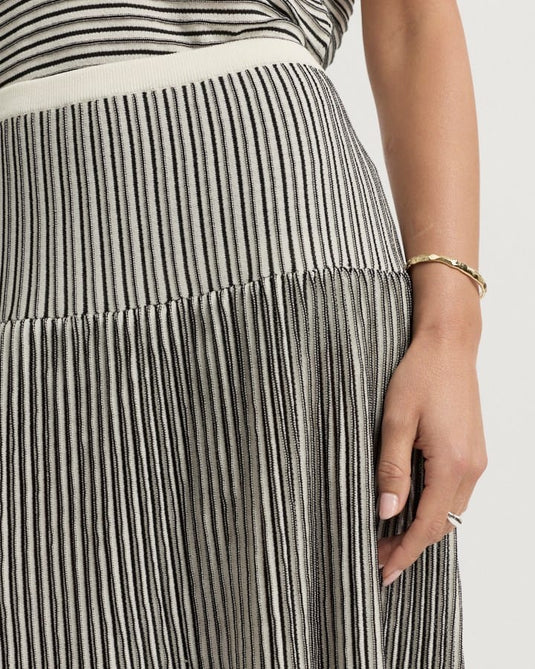 Yarra Trail Womens Loam Knit Skirt