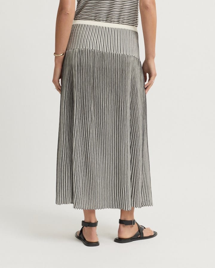 Load image into Gallery viewer, Yarra Trail Womens Loam Knit Skirt

