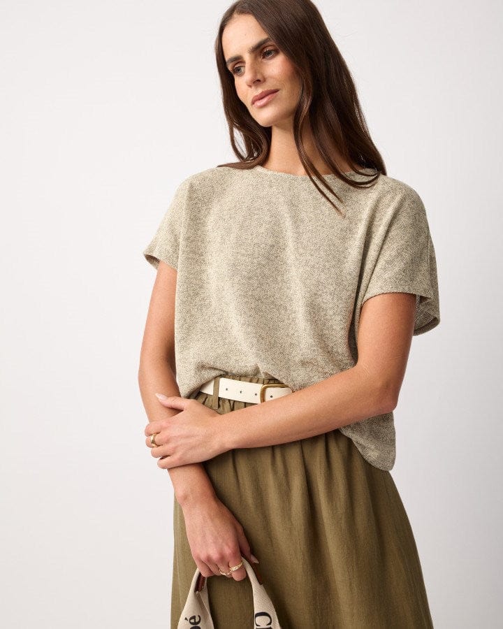 Load image into Gallery viewer, Yarra Trail Womens Lona Tee
