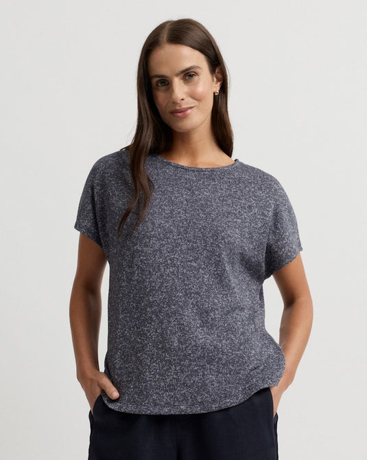 Yarra Trail Womens Lona Tee