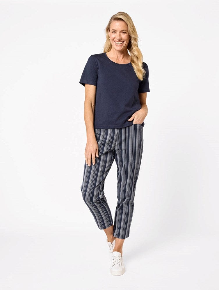 Load image into Gallery viewer, Black Pepper Womens Mainie Short Length Pant

