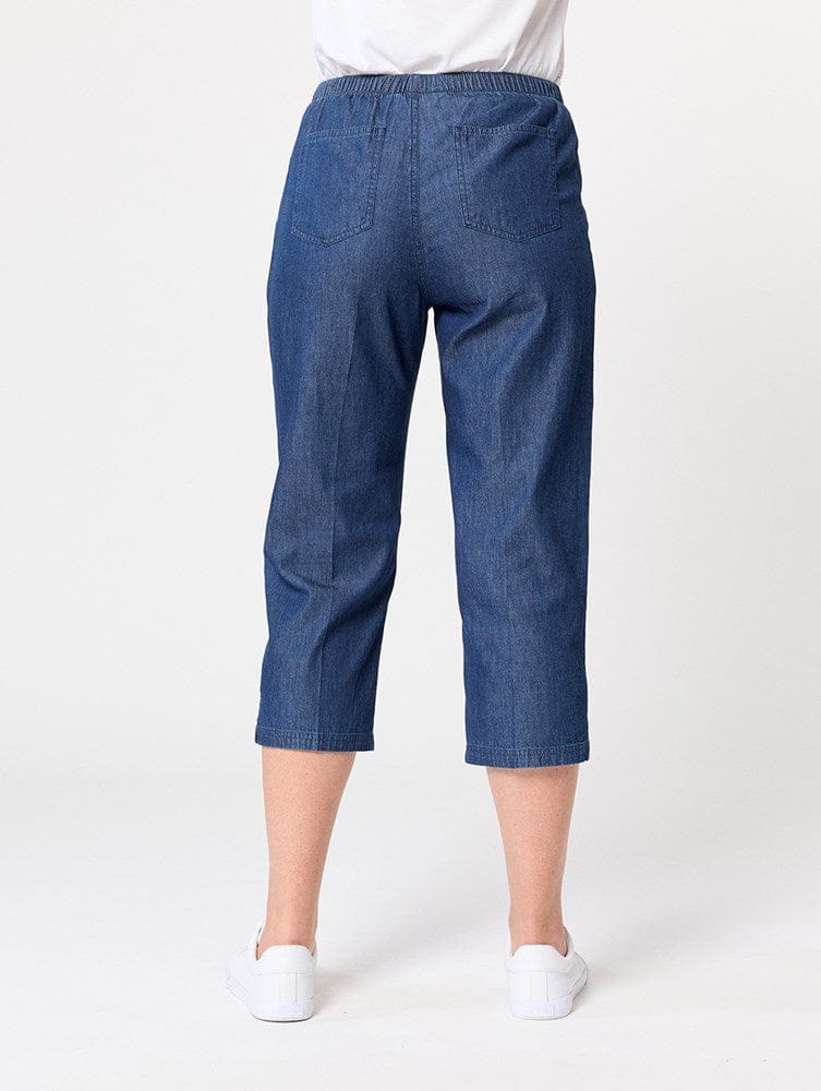 Load image into Gallery viewer, Black Pepper Womens Nashville Denim 3/4 Pant
