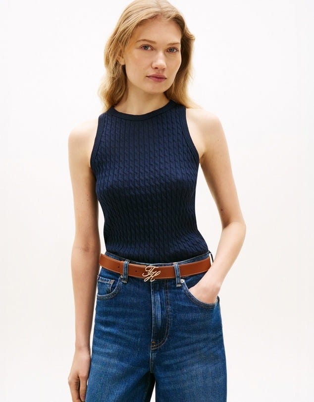 Load image into Gallery viewer, Tommy Hilfiger Womens Cable Knit Vest
