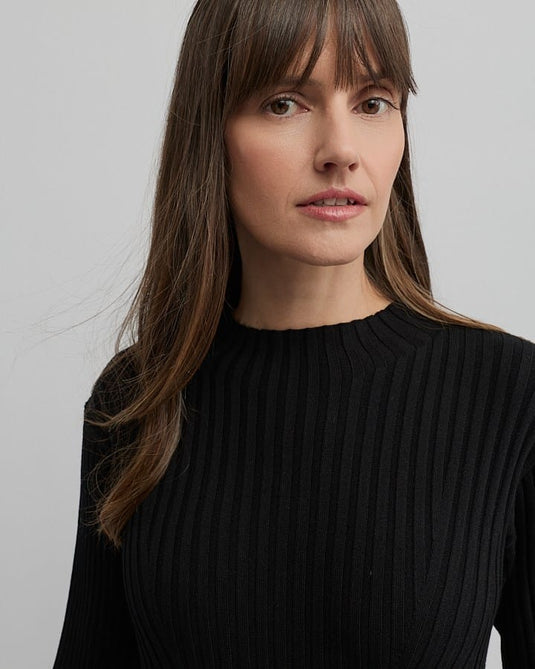 Yarra Trail Womens Oak Knit Dress - Black