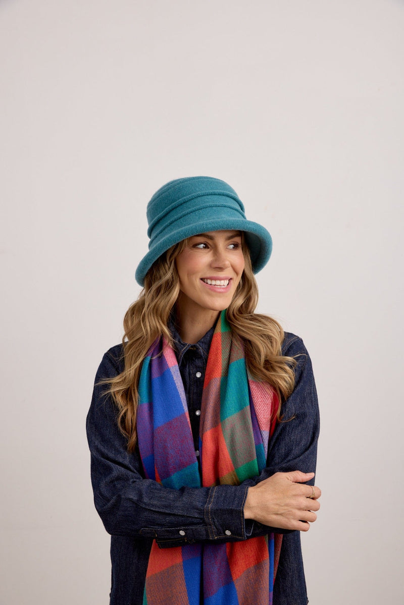Load image into Gallery viewer, Avenel Womens Piper Wide Check Scarf
