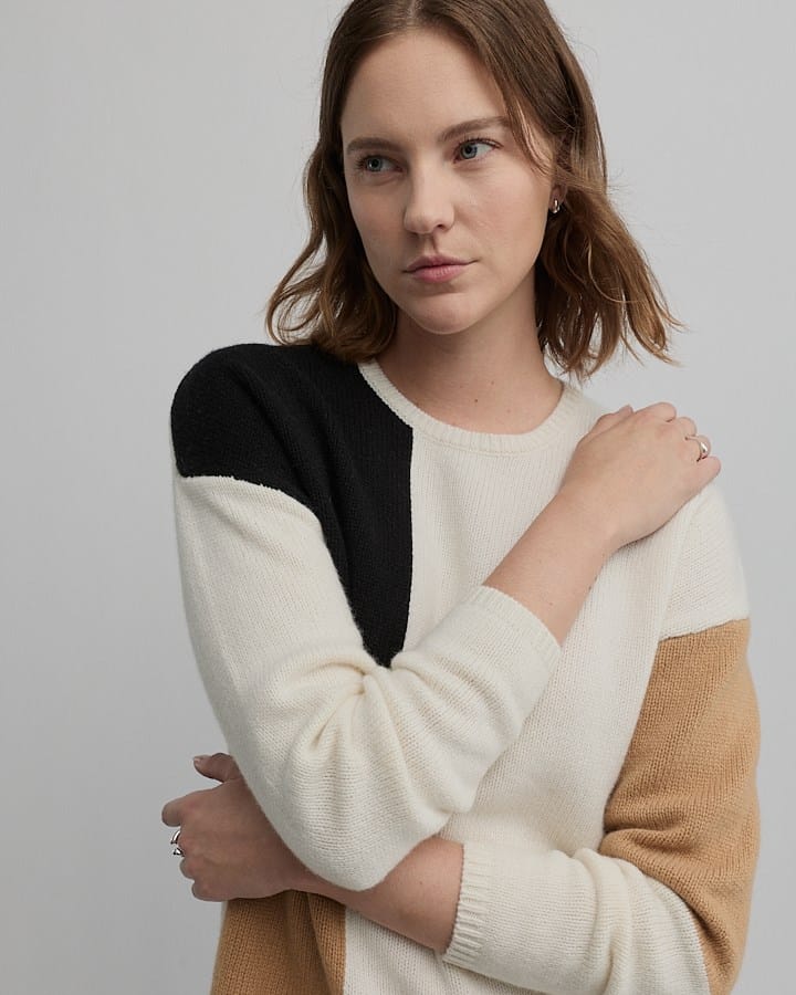 Load image into Gallery viewer, Yarra Trail Womens Provision Knit - Multi
