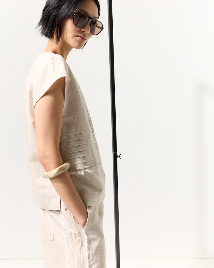 Load image into Gallery viewer, Marco Polo Womens Raw Textured Pintuck Top
