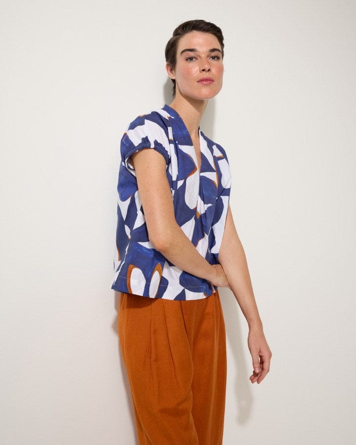Load image into Gallery viewer, Marco Polo Womens Reflection Top
