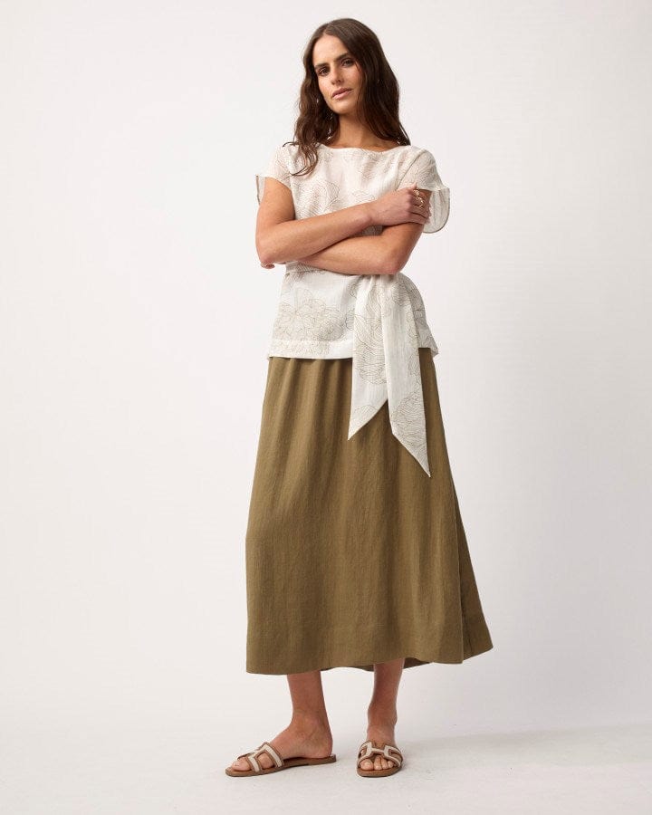 Load image into Gallery viewer, Yarra Trail Womens Rose Top
