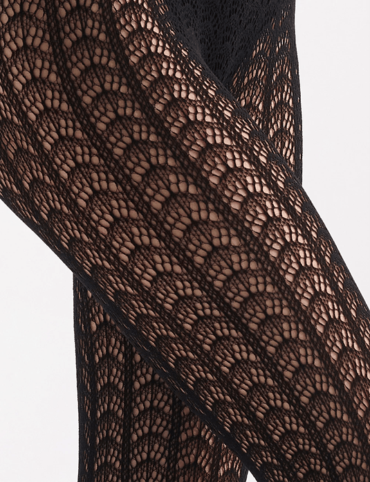 Ambra Womens Scallop Net Tights