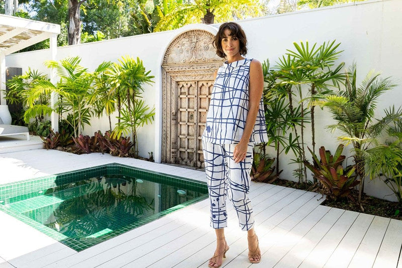 Load image into Gallery viewer, See Saw Womens Linen 7/8 Flat Front Pant - Tokyo Streets
