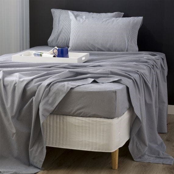 Load image into Gallery viewer, Park Avenue Flannelette Sheet - Striped
