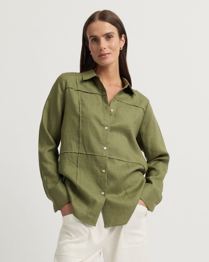 Load image into Gallery viewer, Yarra Trail Womens Tirari Pintuck Shirt
