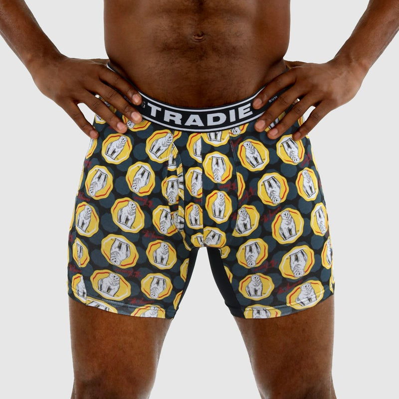 Load image into Gallery viewer, Tradie Mens Bundy Bamboo No Chafe Mid Leg Trunk
