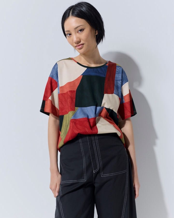 Load image into Gallery viewer, Marco Polo Tuscan Tones T-Shirt
