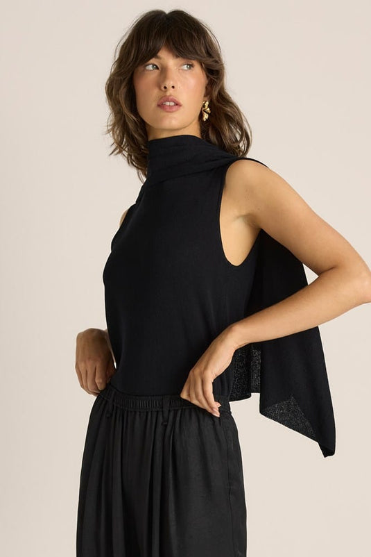 Fate & Becker Womens Kora Cape Top - Black