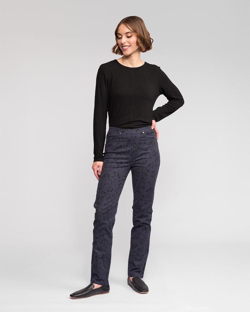 Load image into Gallery viewer, Vassali Womens Bay Denim Pull On Pants

