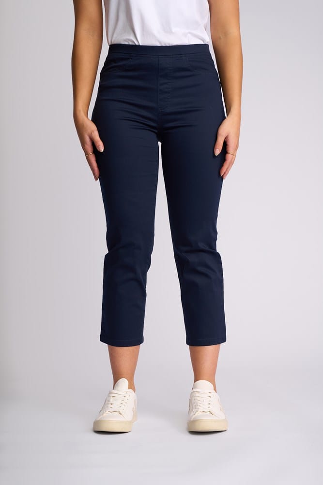 Load image into Gallery viewer, Vassalli Womens Sierra 7/8 Pant - Navy
