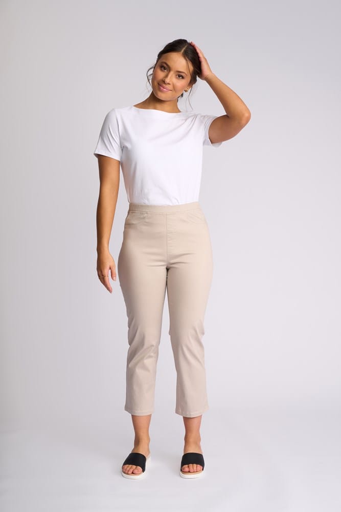 Load image into Gallery viewer, Vassalli Womens Sierra 7/8 Pant - Pumice
