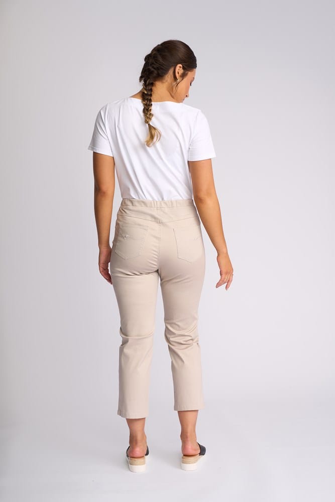 Load image into Gallery viewer, Vassalli Womens Sierra 7/8 Pant - Pumice
