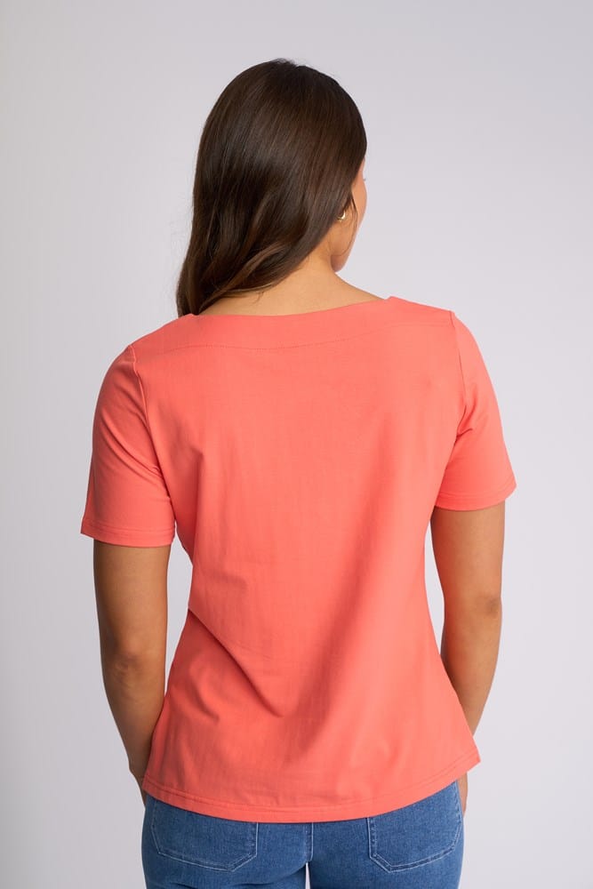 Load image into Gallery viewer, Vassalli Womens Raya Top
