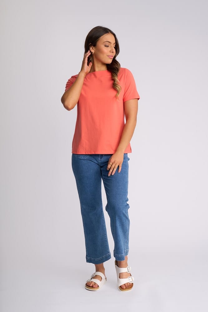Load image into Gallery viewer, Vassalli Womens Raya Top
