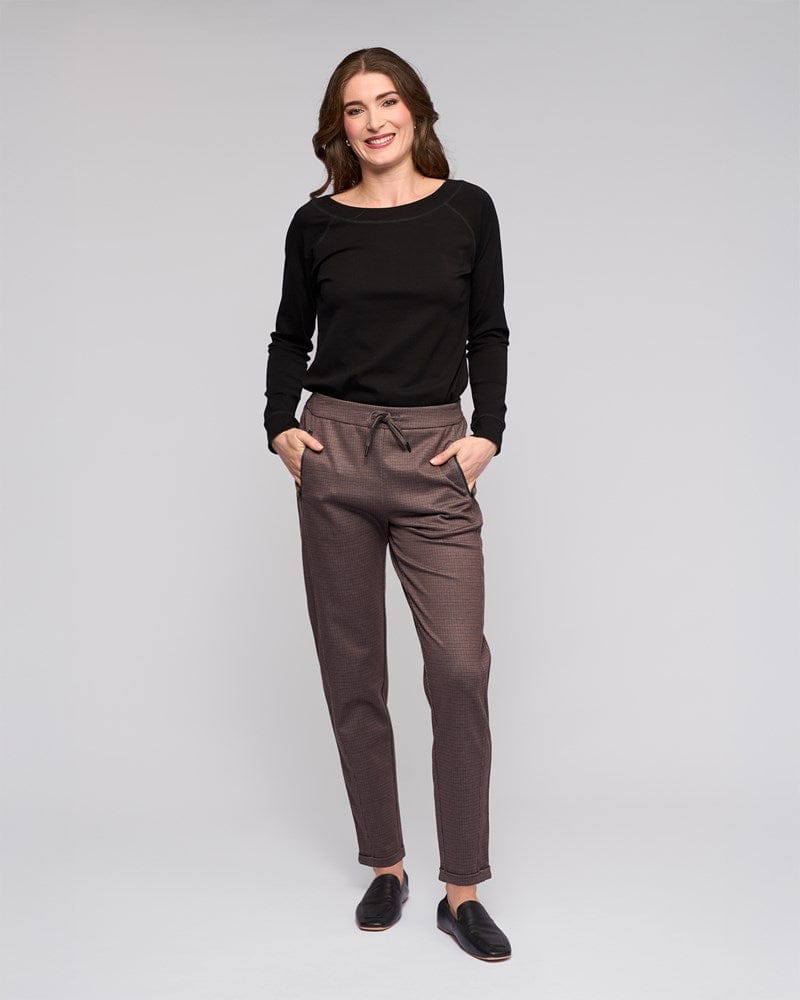 Load image into Gallery viewer, Vassali Womens Brooklyn Pant - Chocolate
