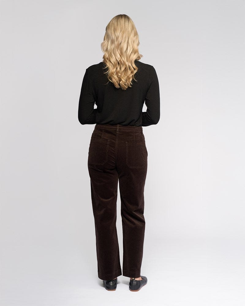 Load image into Gallery viewer, Vassali Womens Market Cord Pant - Walnut
