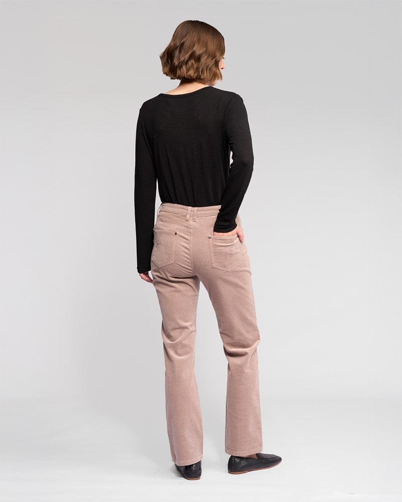 Load image into Gallery viewer, Vassalli Womens Arch Cord Pant - Twig

