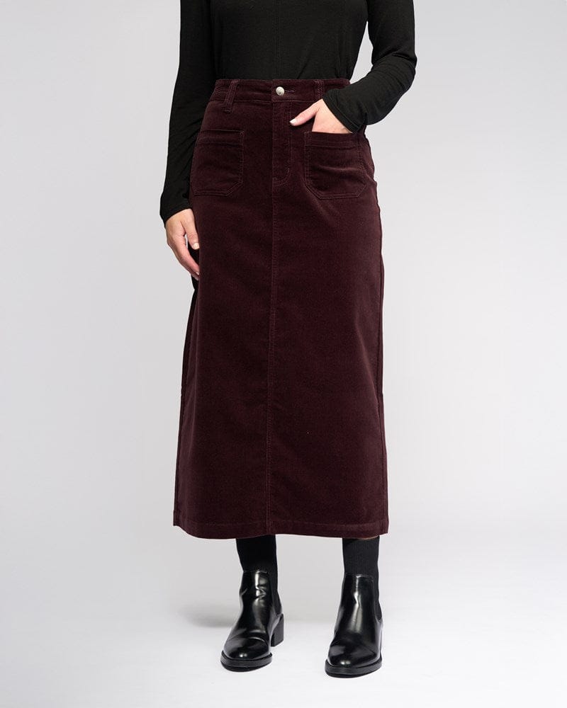 Load image into Gallery viewer, Vassalli Womens Lane Cord Skirt - Merlot
