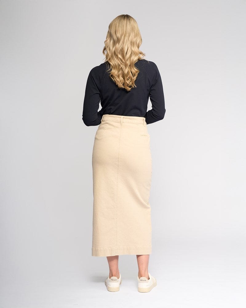 Load image into Gallery viewer, Vassalli Womens Rook Denim Skirt - Oat Denim
