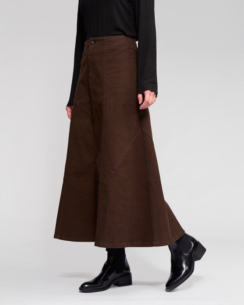 Load image into Gallery viewer, Vassalli Womens Akari Skirt - Chocolate
