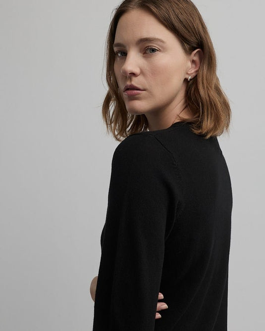 Yarra Trail Womens Villa Knit - Black