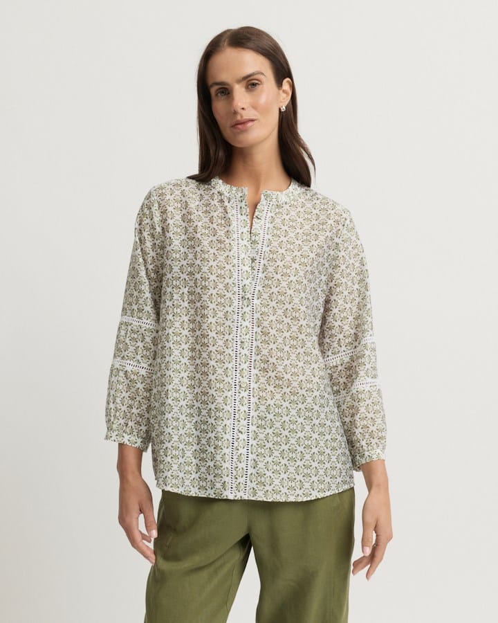 Load image into Gallery viewer, Yarra Trail Womens Vine Blouse
