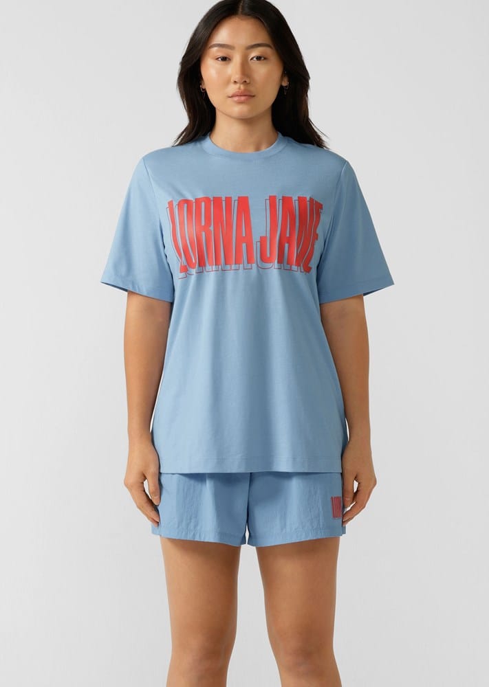 Load image into Gallery viewer, Lorna Jane Team Lorna Relaxed Tee
