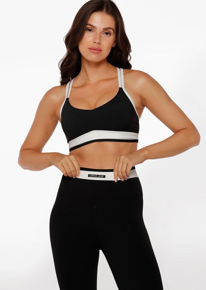 Load image into Gallery viewer, Lorna Jane Transform Cooling Sports Bra
