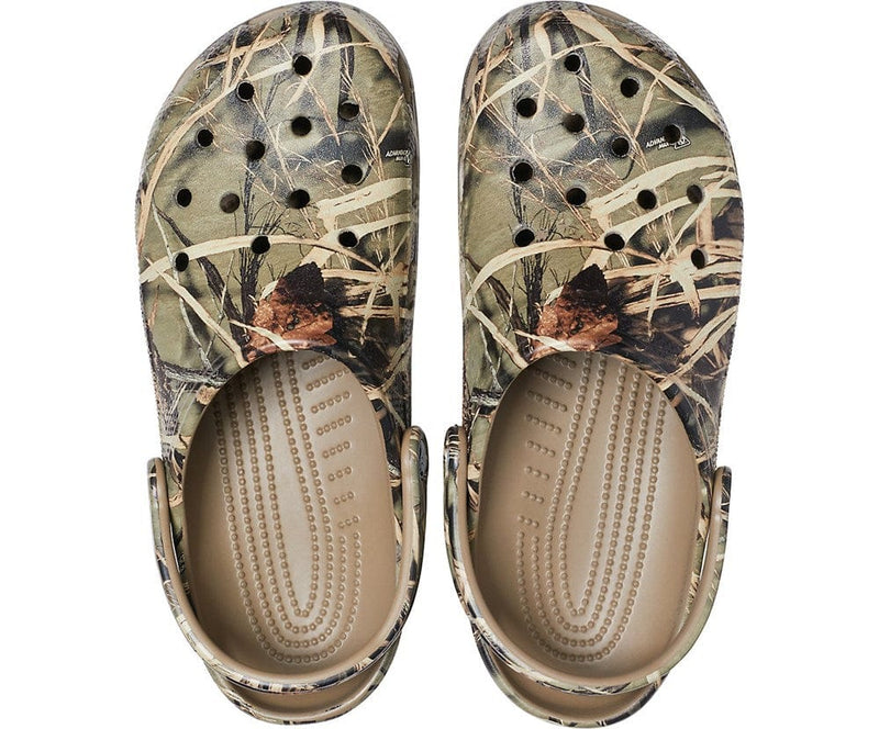 Load image into Gallery viewer, Crocs Classic Realtree Khaki
