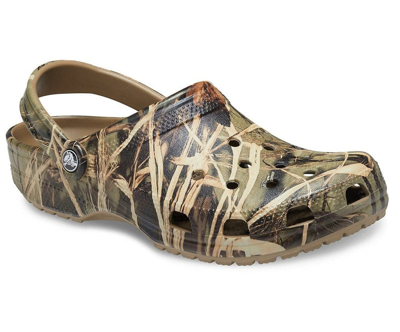 Load image into Gallery viewer, Crocs Classic Realtree Khaki
