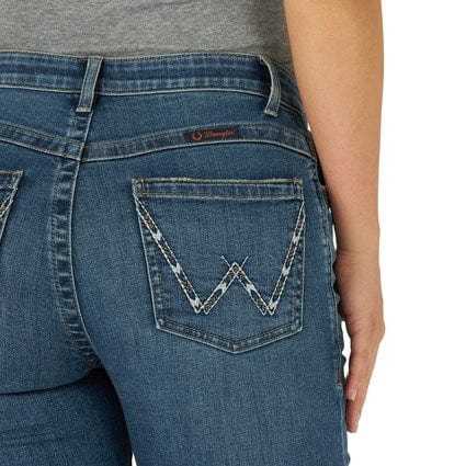 Load image into Gallery viewer, Womens Wrangler Willow Ultimate Riding Stretch Jeans
