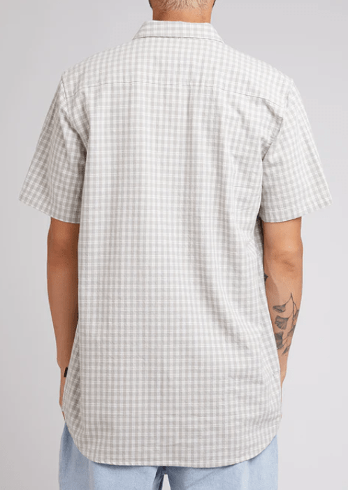 Load image into Gallery viewer, Silent Theory Mens Rattled Short Sleeve Shirt
